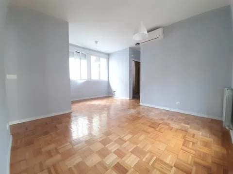 Foto 2 de 3 de la propiedad